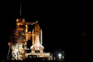 Illustration for article titled The Space Shuttle's last blaze of glory on the launch pad